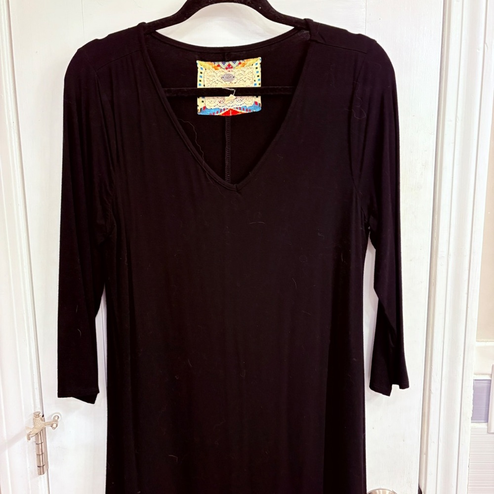Cupio Black Ladies Dressed